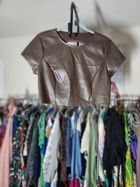 Brown Faux Leather Cropped Tee - Women's Short Sleeve Crop Top